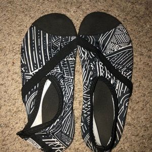 FITKICKS “SOCK” SHOES